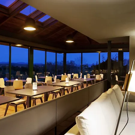 Torremirona Golf & فندق 4*
