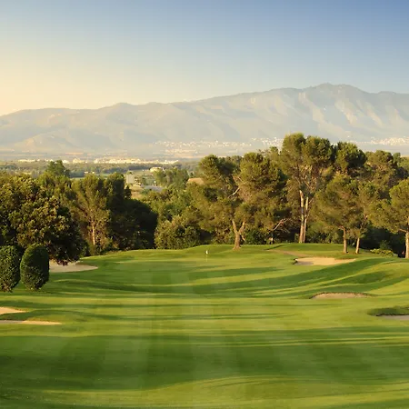 فندق Torremirona Golf & نافاتا
