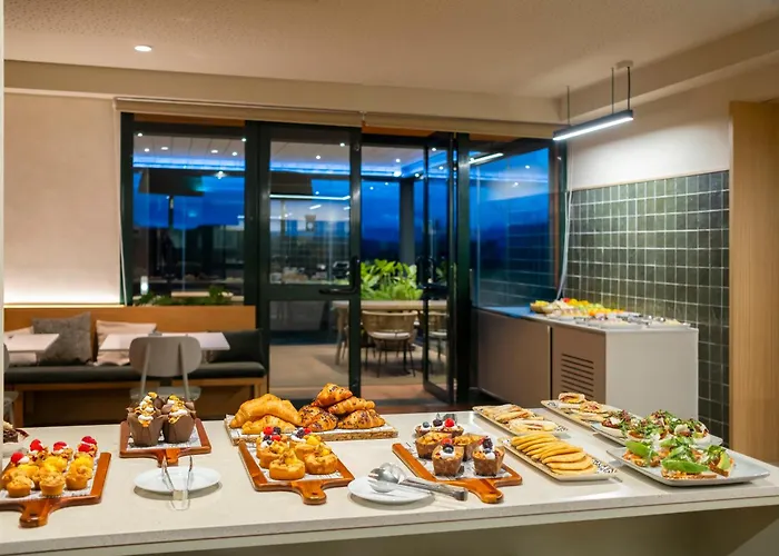 Torremirona Golf & Hotel
