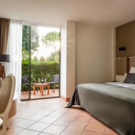 Torremirona Golf & 4* Navata