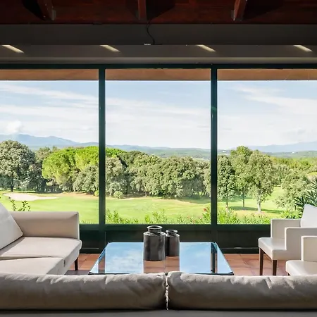 Torremirona Golf & Hotel 4*