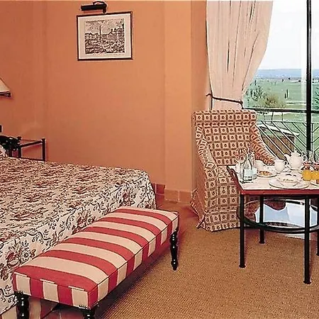 Torremirona Golf & 4* Navata