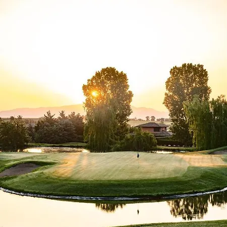 Torremirona Golf & Hotel 4*
