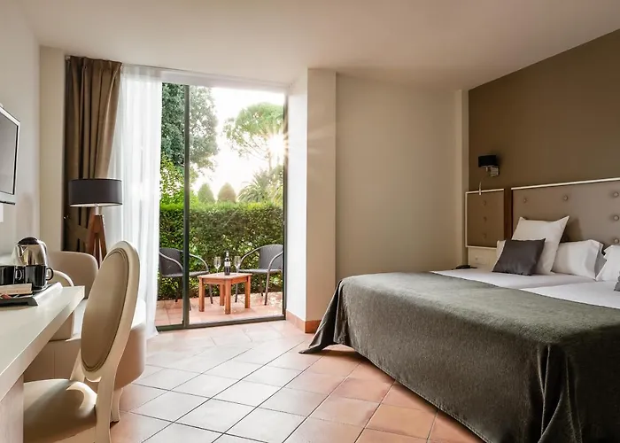 Torremirona Golf & 4* Navata
