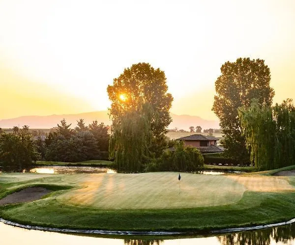 Torremirona Golf & Ξενοδοχείο 4*