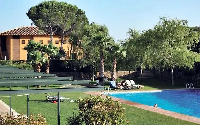 Torremirona Golf & Ξενοδοχείο 4*